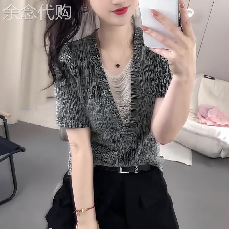 轻奢设计感V领修身短袖上衣女2026夏季新款百搭气质小众时尚内搭