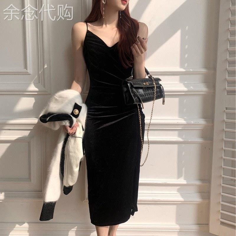 黑色吊带裙女春秋款2025欧货中长版打底裙高级感金丝绒开叉洋装