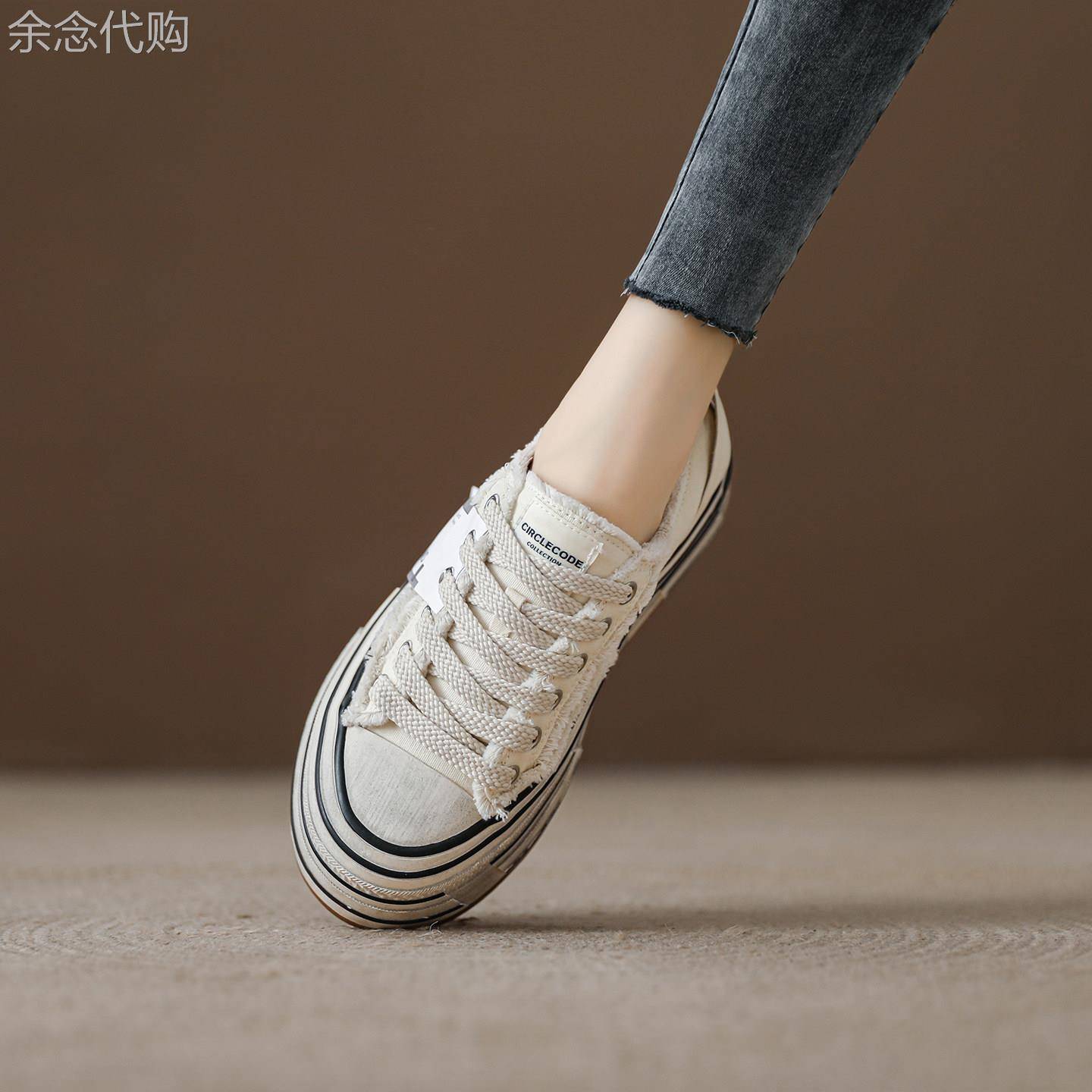 西班牙小众品牌ONGYSL小个子帆布鞋女2026夏季新款系带休闲乞丐鞋