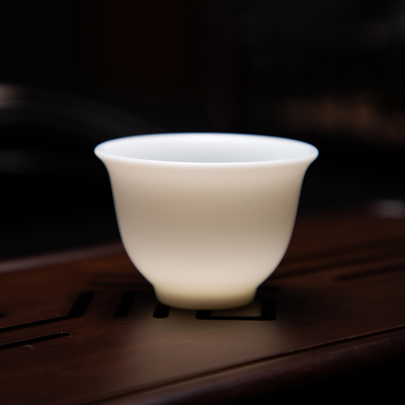 温润如玉洁白纯净手工精制