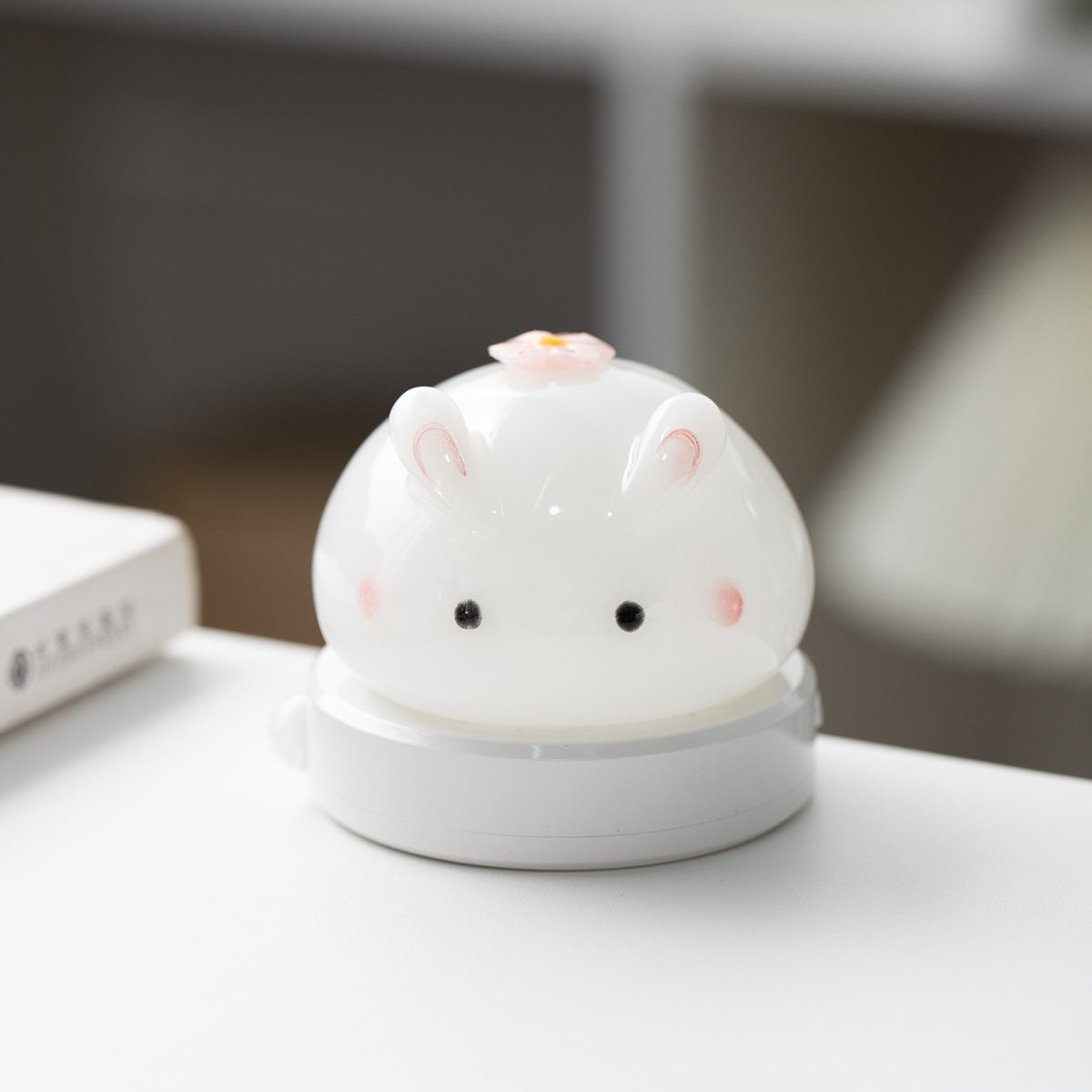 德化白瓷小兔子小夜灯摆件圣诞礼物送女孩卧室床头睡眠新款生日,家居饰品,桌面摆件,淘宝优惠券,粉丝福利购,淘宝优惠卷