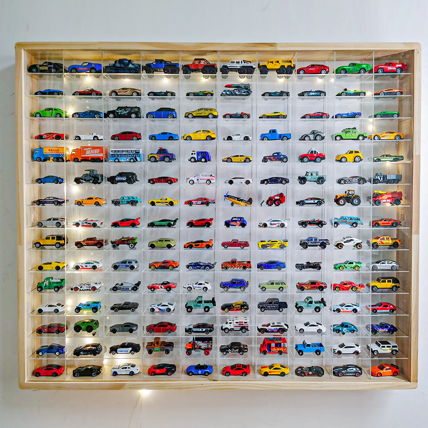 1:64玩具车模展示架多美卡车模收纳盒tomy小汽车亚克力展示柜定制