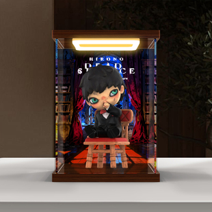 适用泡泡玛特 小野 死寂吊卡 手办潮玩亚克力防尘罩回型灯展示柜