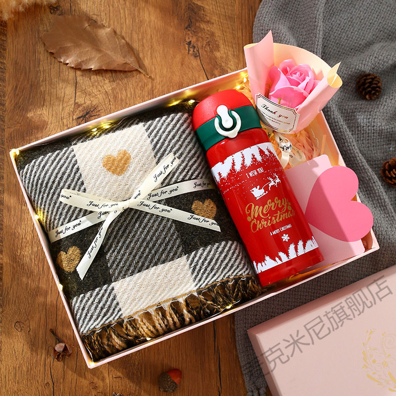 圣诞节礼物保温杯围巾公司送员工实用礼品套装伴手礼生日礼物女生