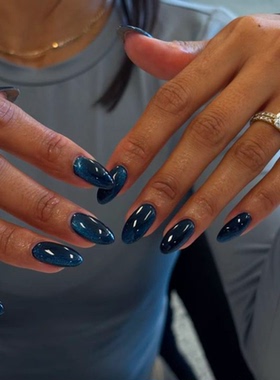 2025新款海莉猫眼穿戴甲手工中长款蓝色美甲绝美高级杏仁指甲