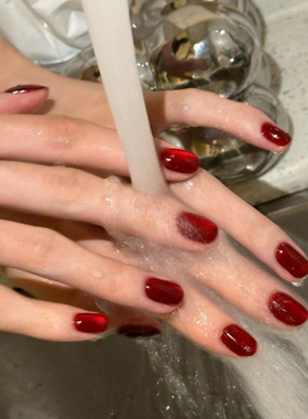 ins高级红色猫眼纯手工穿戴甲气质显白杏仁美甲氛围短款甲片pz