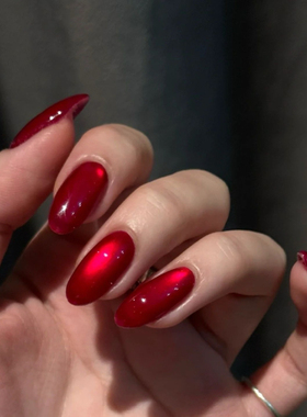 ins高级红色猫眼纯手工穿戴甲气质显白杏仁美甲氛围短款甲片pz