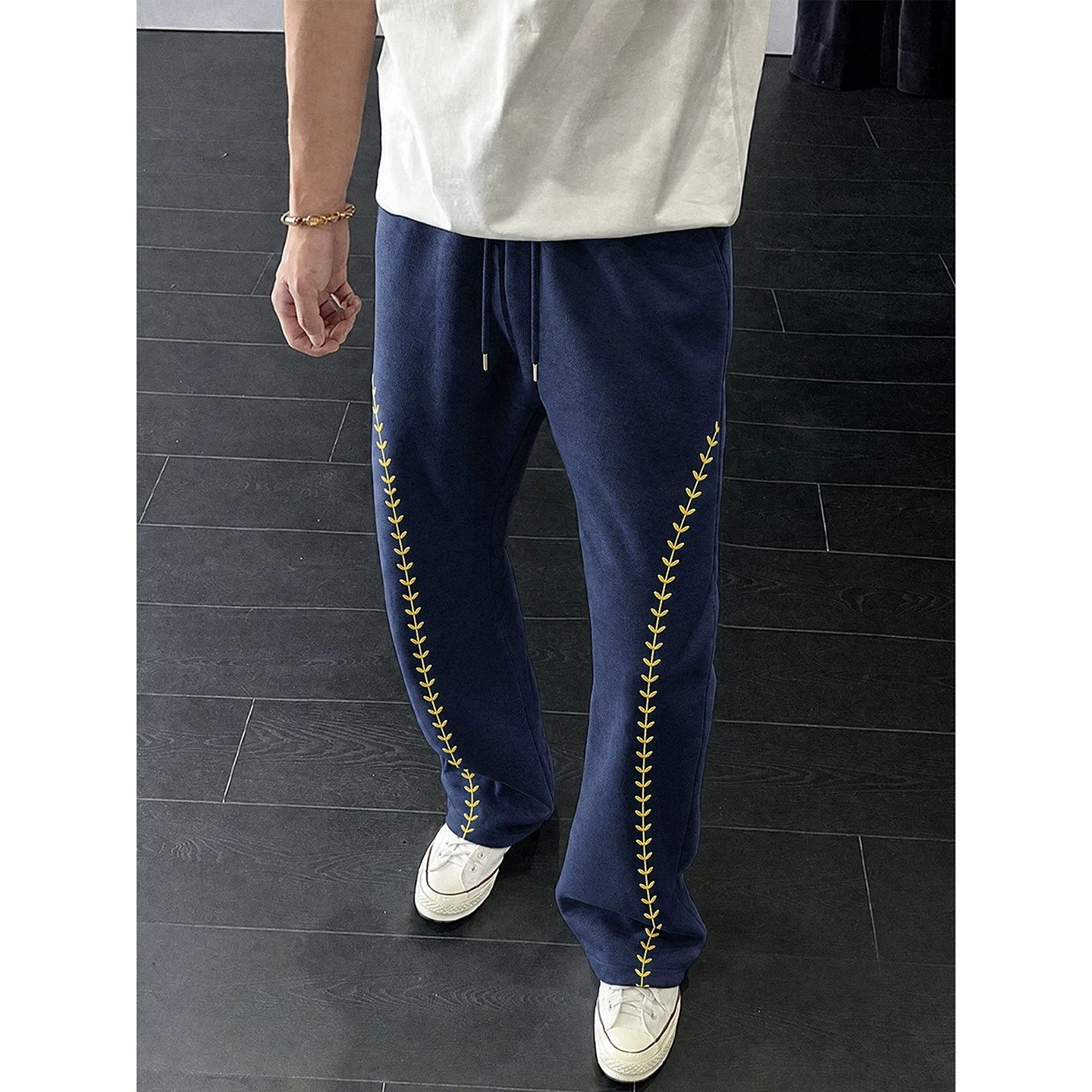 藏青色柳叶刺绣直筒卫裤男款春秋季高级感健身运动裤美式重磅裤子