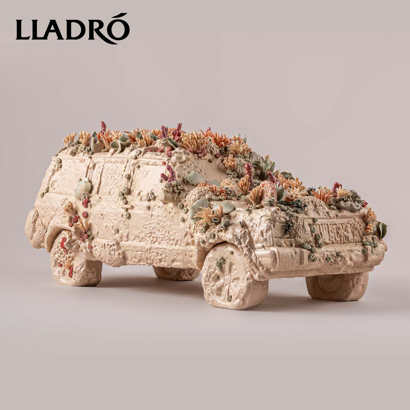 LLADRO 雅致 珊瑚驰影 书房客厅桌面摆件 限量版奢品艺术