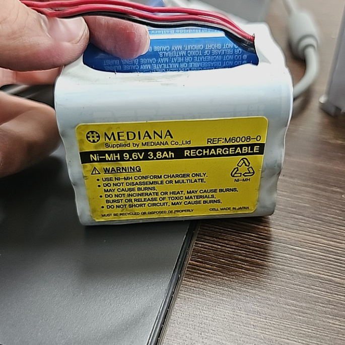 脉搏血气饱和度测定仪电池