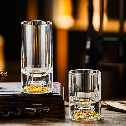 金箔二两杯白酒杯一口杯烈酒套装