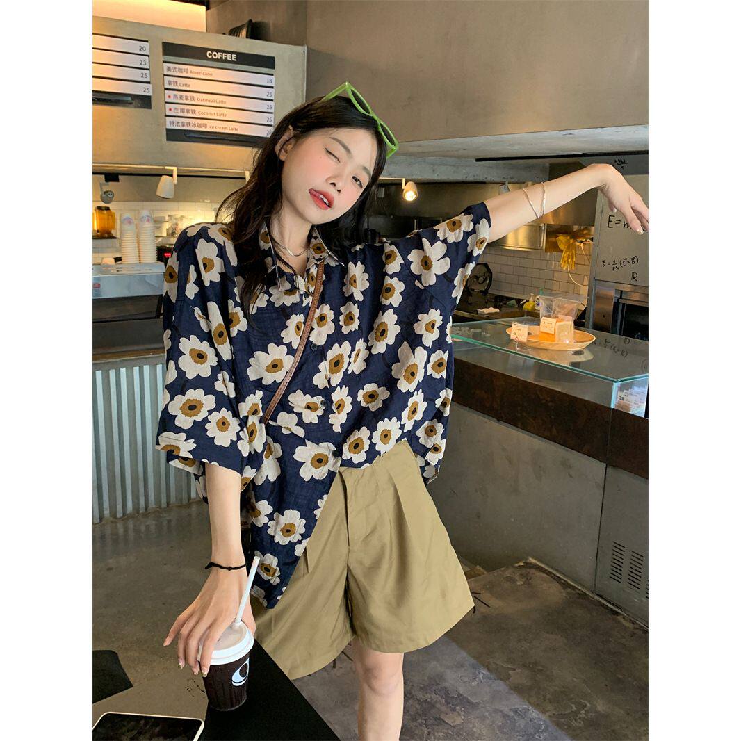 港味花朵宽松短袖衬衫上衣女夏季新款复古设计感小众花衬衣学院风