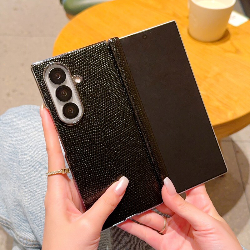适用三星ZFold7手机壳全包简约防摔创意超薄三蜥蜴纹ZFold5折叠屏保护套网红时尚ZFold6个性电镀包中轴