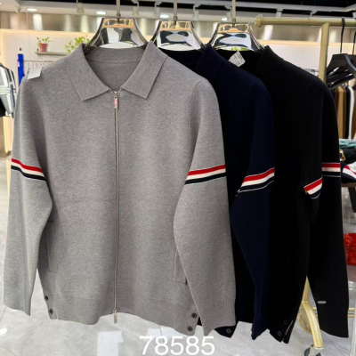 休闲风翻领拉链针织开衫