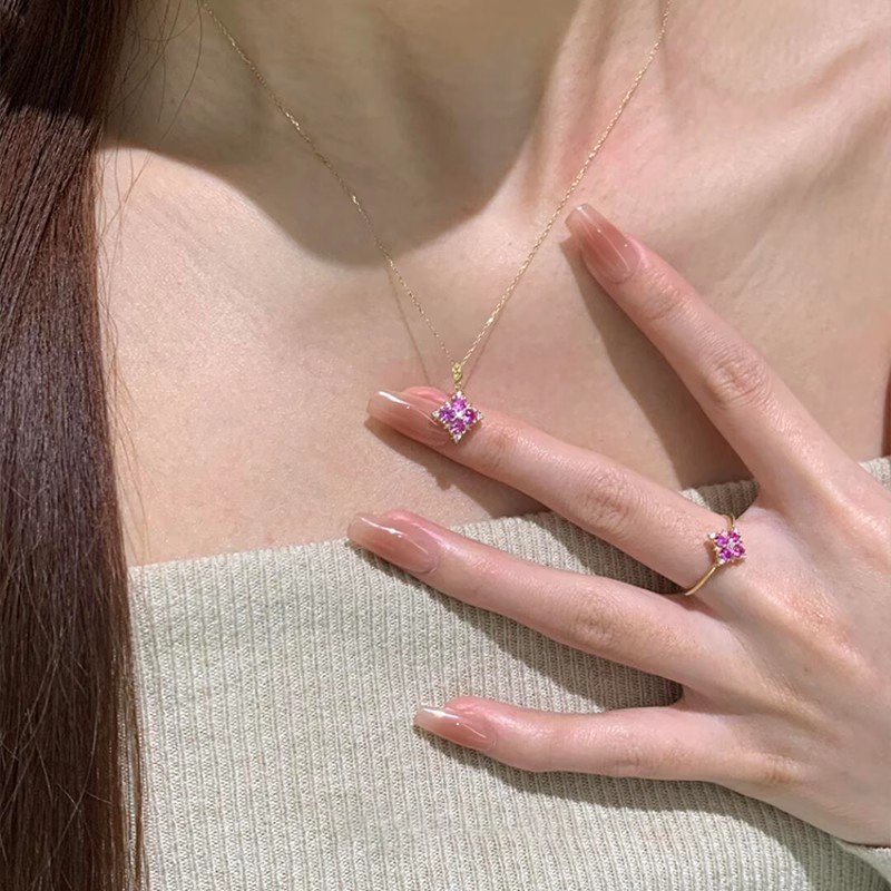 S925纯银粉钻四叶草项链女爆闪精致千金感轻奢小众温柔气质锁骨链