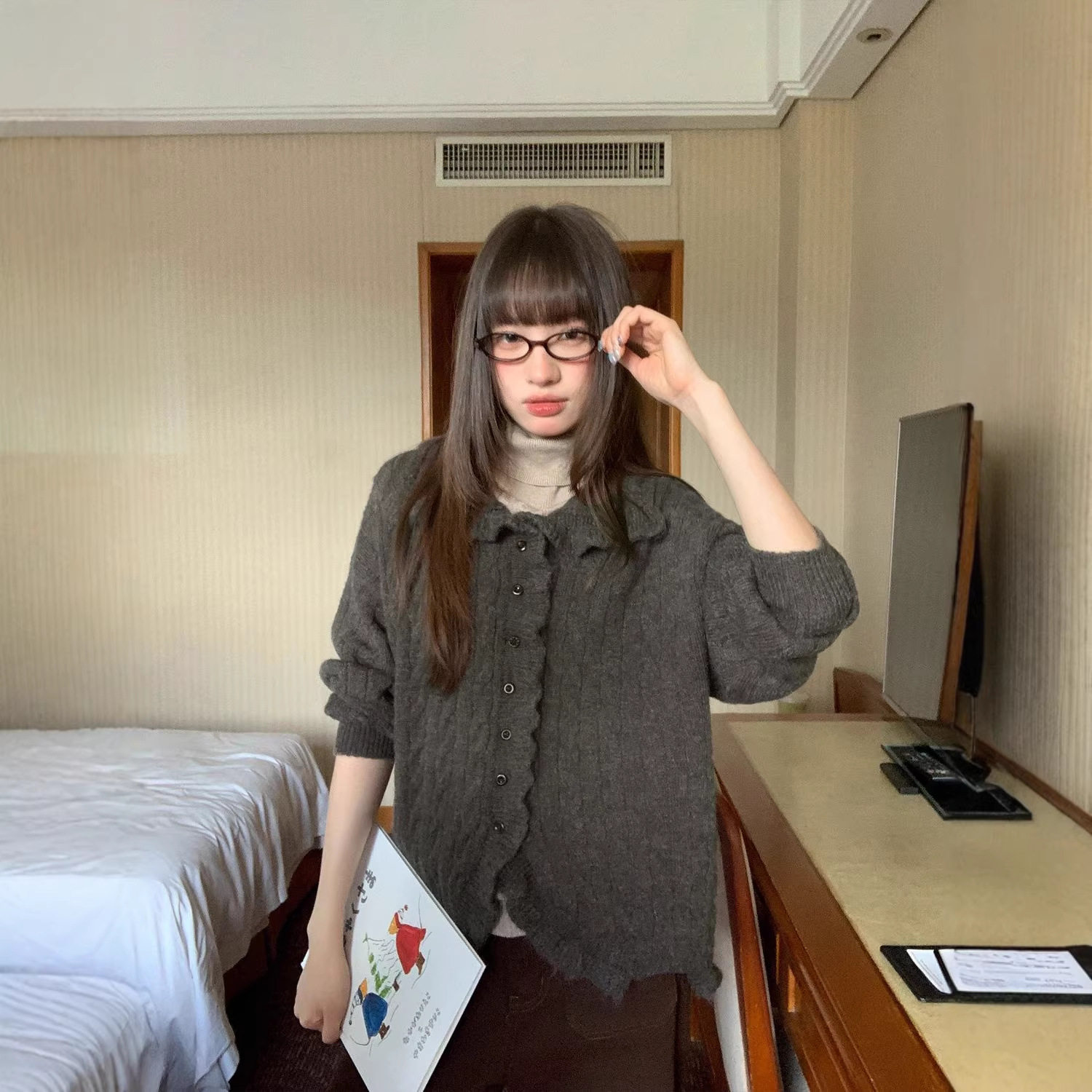 AX女的秋季店感糯荷叶边氛围麻花针织开衫阿秋软领新款2025套头毛