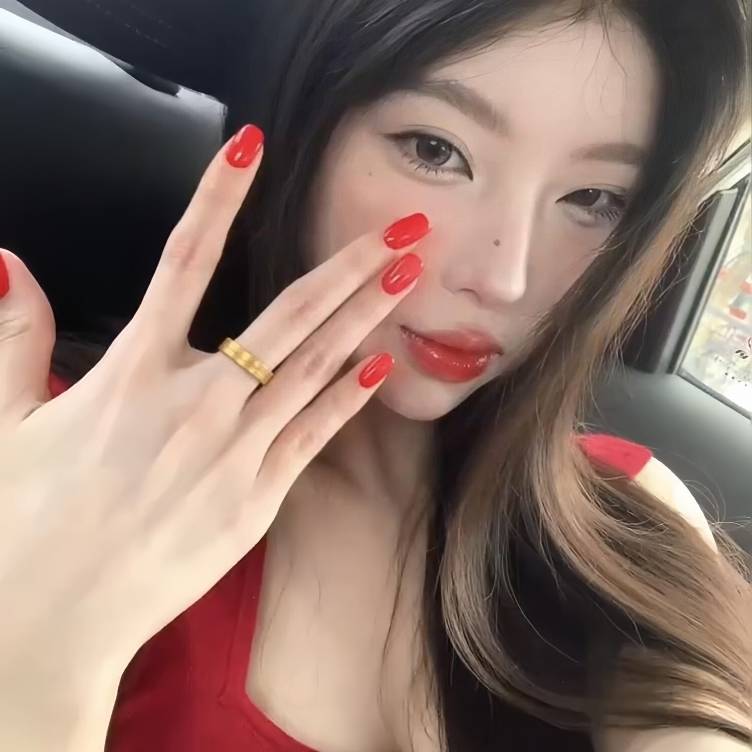 手工美甲穿戴甲2026新年款正红色短款简约纯色高级感成品指甲贴片