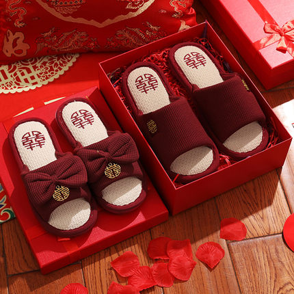 结婚拖鞋高级感新婚情侣款新郎新娘陪嫁喜庆红色一对夏季轻奢婚鞋