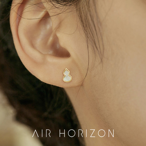 AIR-HORIZON纯银白贝母葫芦耳钉