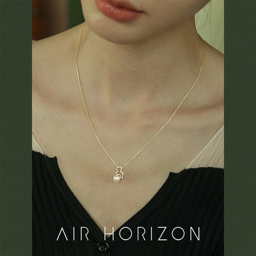 S925银小马珍珠锁骨链本命年