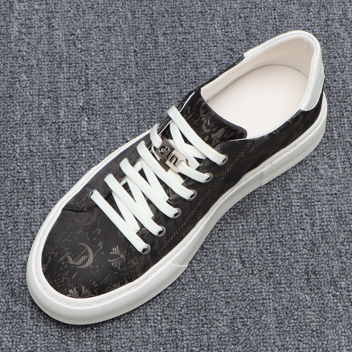 春夏季冰丝布鞋男2026新款薄款透气印花帆布鞋潮牌一脚蹬休闲板鞋