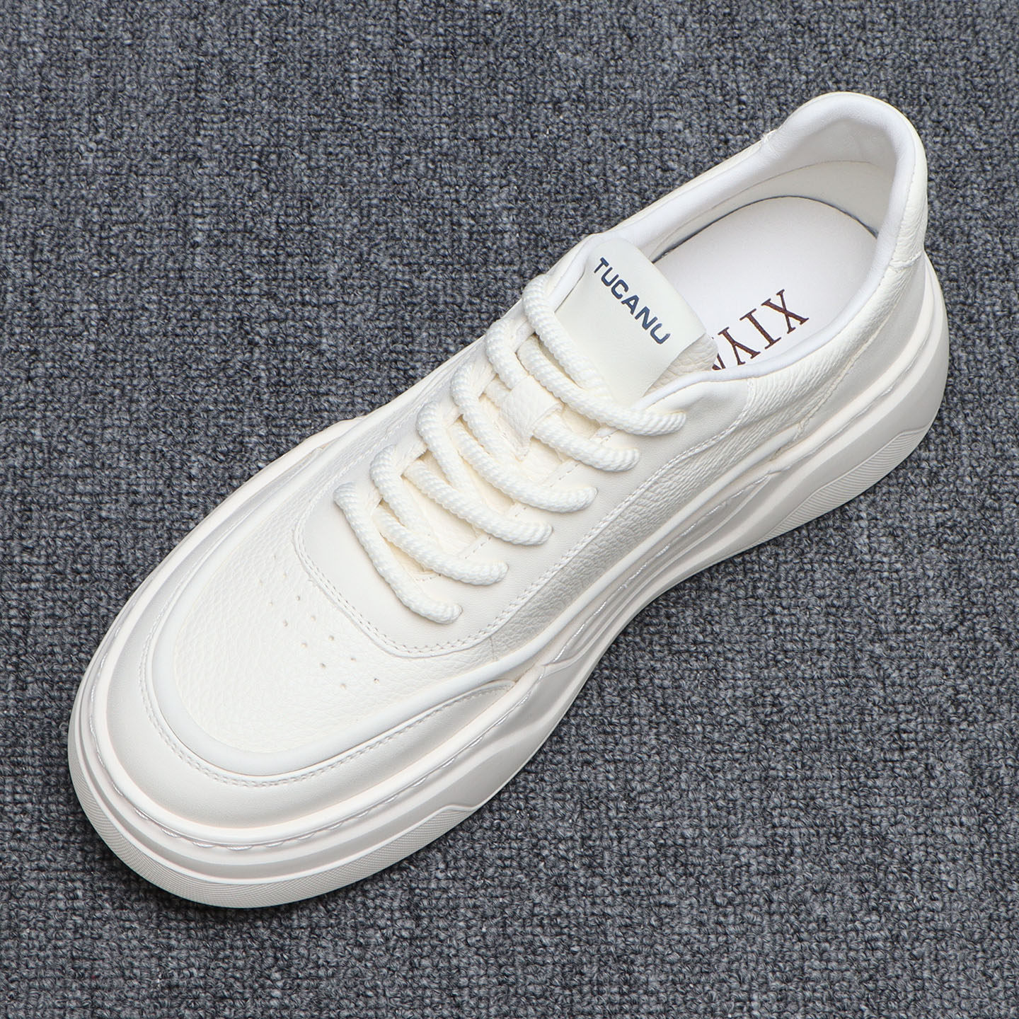 休闲板鞋男2025新款头层牛皮厚底运动男鞋轻便百搭真皮小白鞋男款