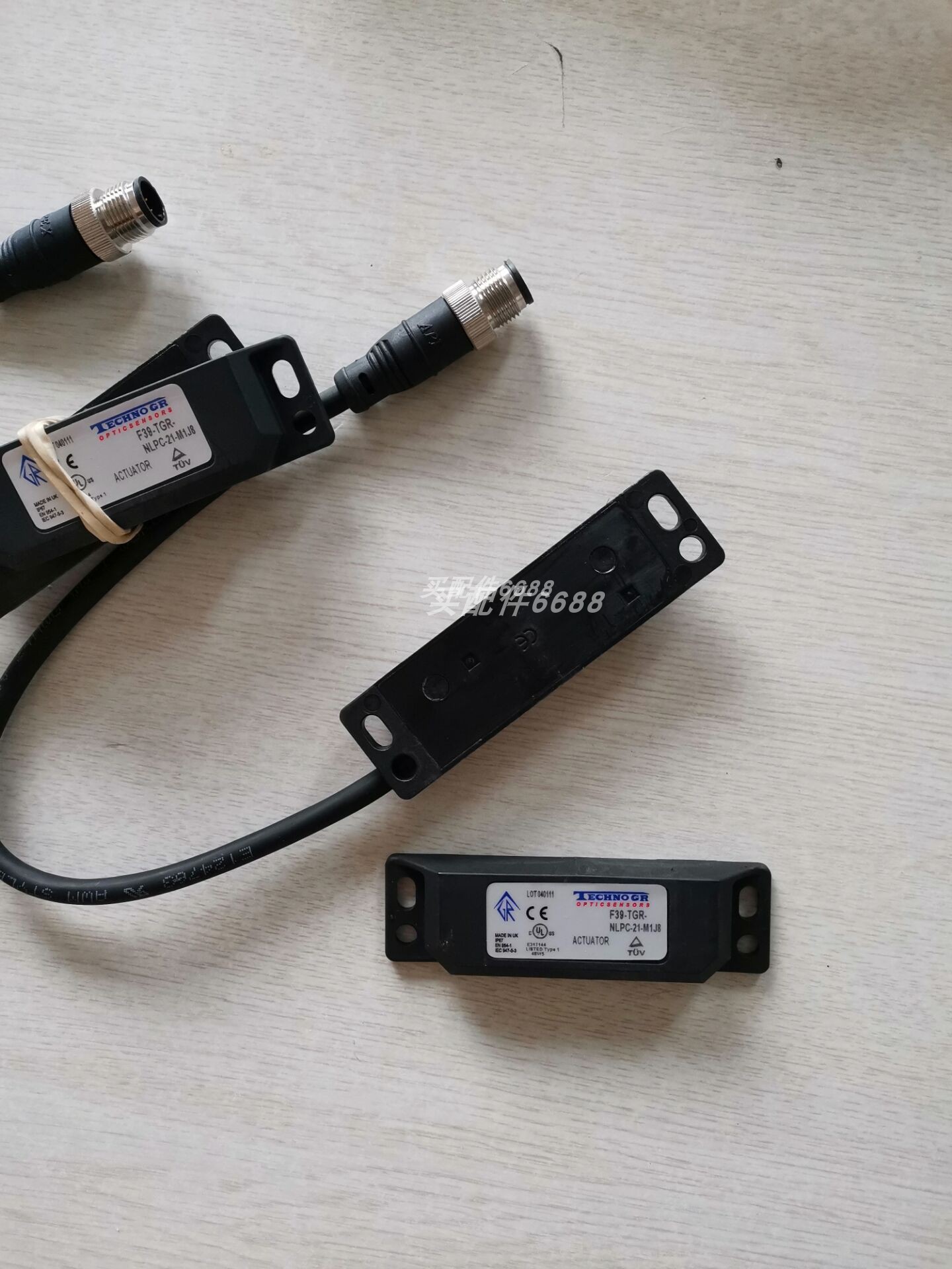 全新 TECHNOGR F3S-TGR-NSPC-21-M1J8磁性传感器原厂货