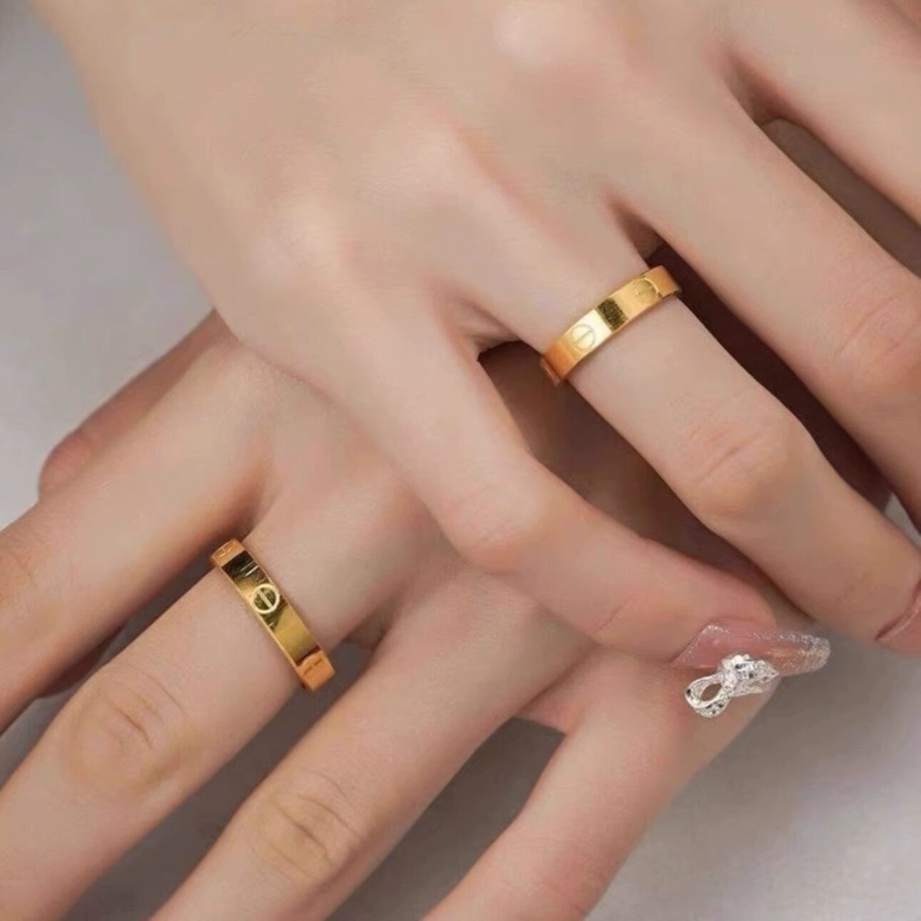 实心999足黄包银黄金戒指男女款素圈光面时尚一字lov指环情侣对戒