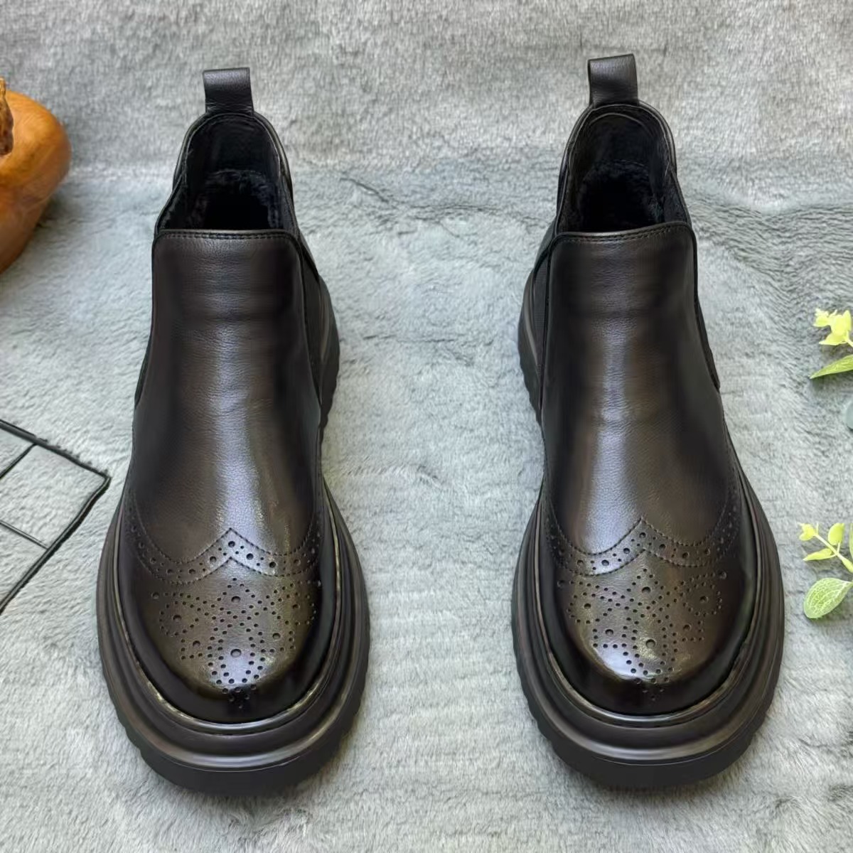 D99冬季保暖防滑切尔西靴子男