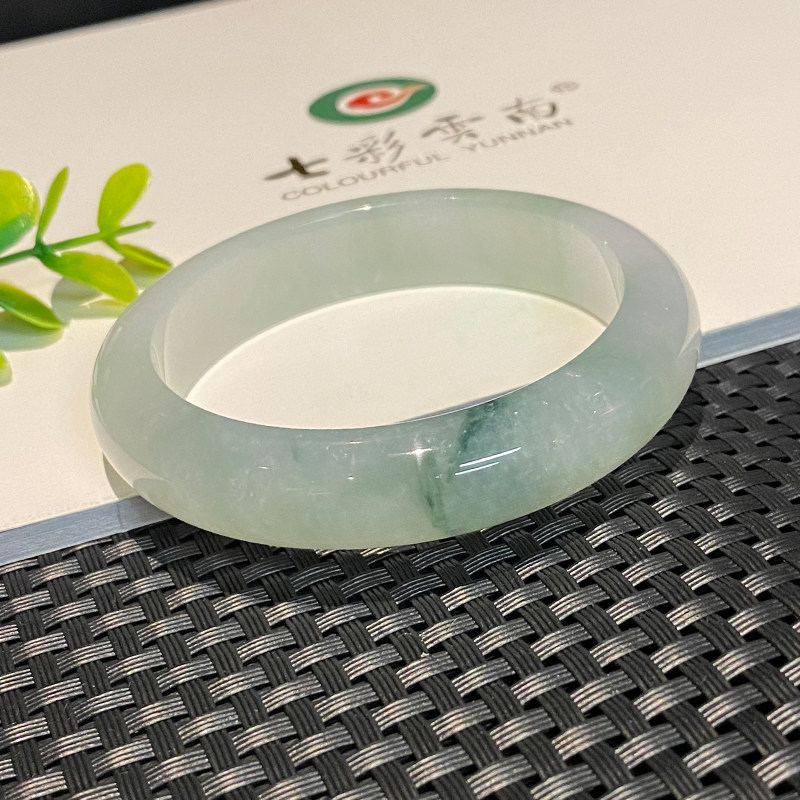 七彩云南缅甸A货天然翡翠带证书飘花翡翠手镯一物一证支持复检
