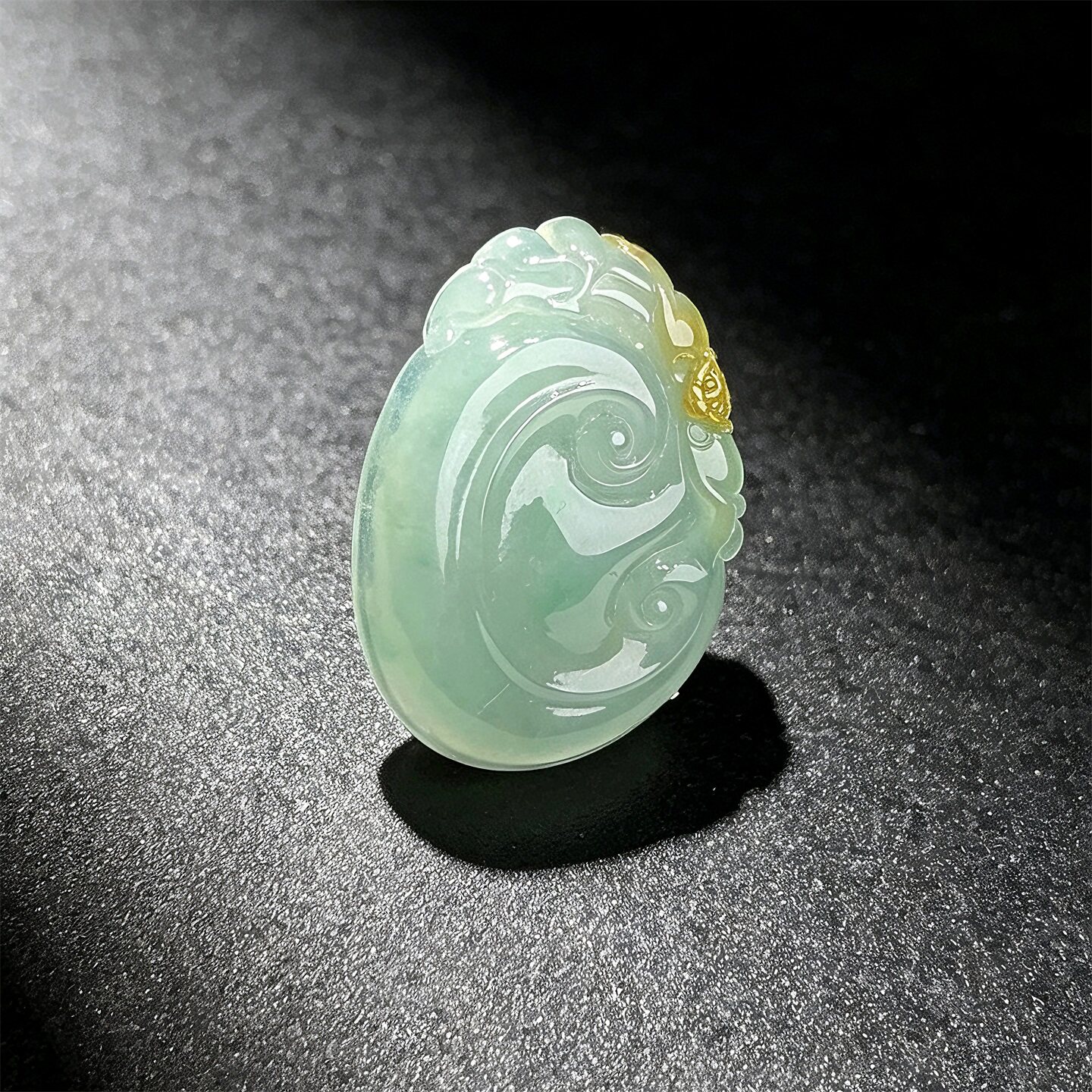 七彩云南缅甸A货天然翡翠糯冰种晴水飘黄加绿翡翠如意挂件吊坠