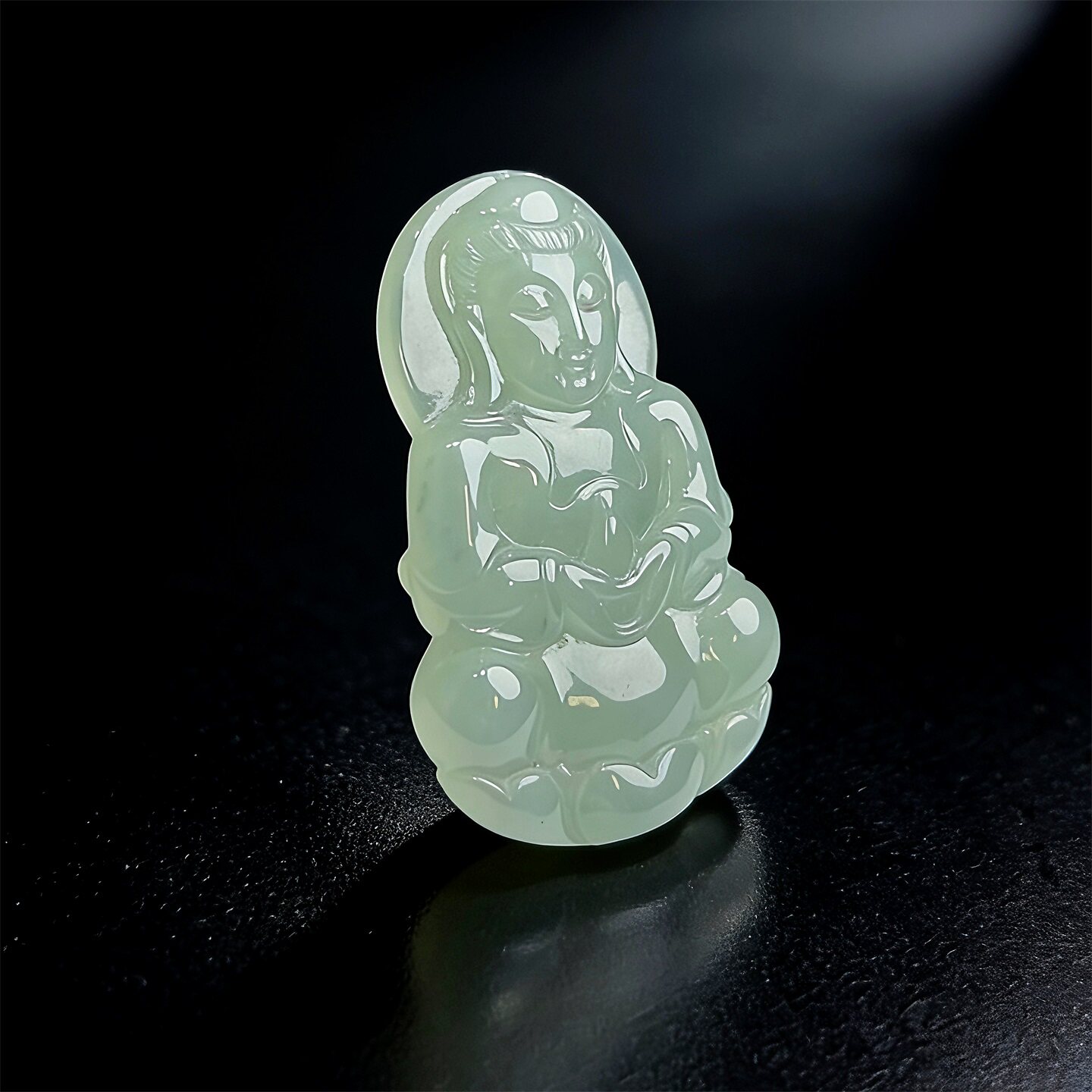 七彩云南天然翡翠晴水绿观音