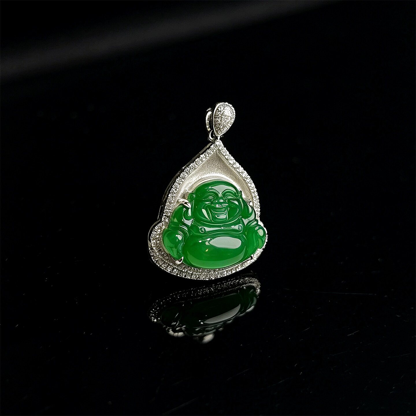 【618好物节】七彩云南天然翡翠18K金镶嵌龙阳绿翡翠佛公挂件吊坠