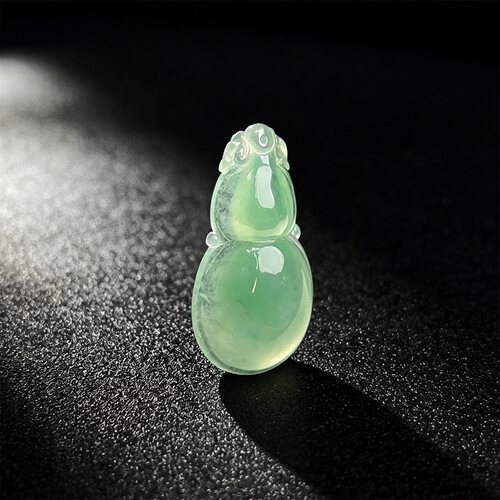 【七夕节礼物】七彩云南缅甸A货天然翡翠湖水绿翡翠葫芦挂件吊坠