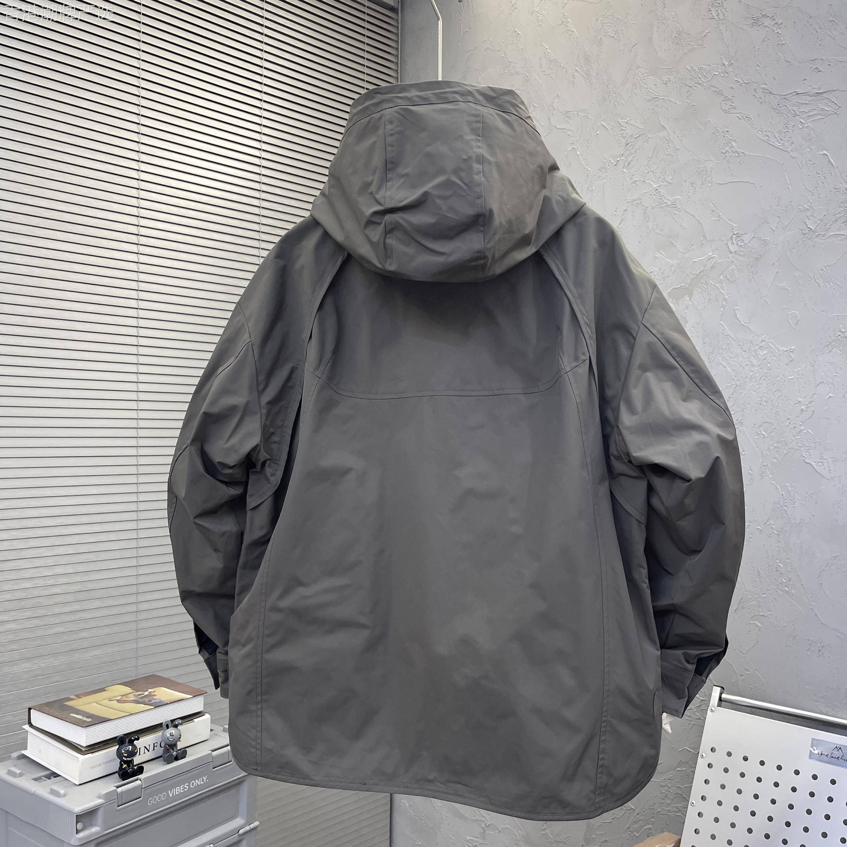 代购2025秋季新款男士工装连帽外套韩版潮牌机能风冲峰衣休闲上衣