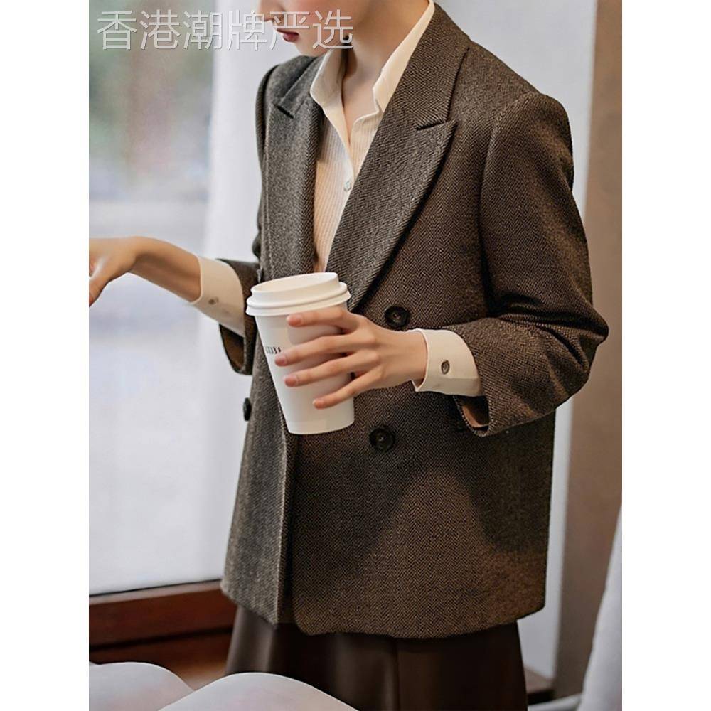 通勤宽松显瘦时尚棕色西装外套秋冬新款女装覆古气质西服上衣外搭