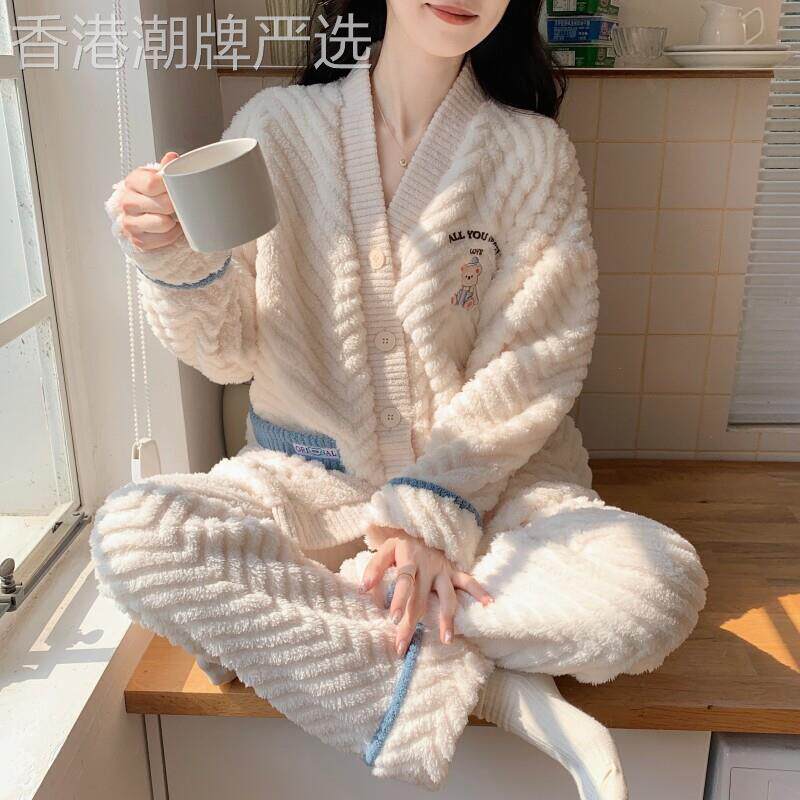 睡衣女秋冬季加厚珊瑚绒开衫钮扣网红款可外穿家居服套装保暖冬天