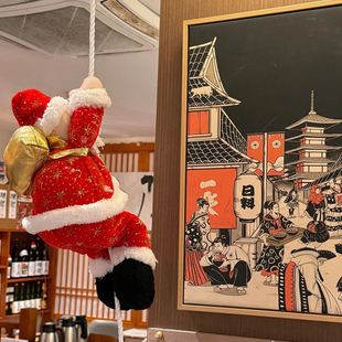 圣诞老人爬绳公仔玩偶圣诞节氛围感咖啡店酒吧场景布置装饰摆件