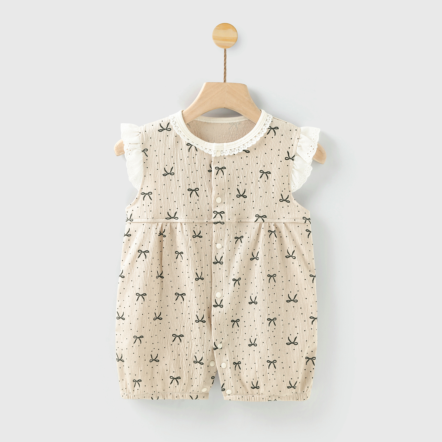 女宝宝连体衣夏季薄款邹邹布短袖哈衣新生儿爬服超萌飞袖包屁衣服