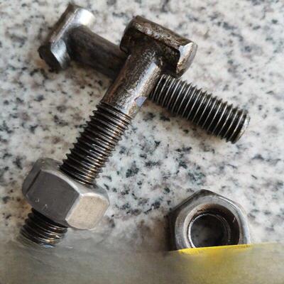 紧固件螺丝螺母M12 t型线材紧固件螺栓螺母t型圆头钢管杆脚手架配