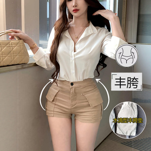 高腰紧身牛仔热裤 女2025冬季 短裤 李李服饰卡其显瘦双口袋丰胯工装