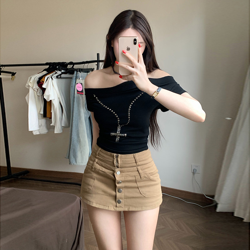 李李服饰辣妹风假两件排扣牛仔短裤女2026年夏季薄款低腰包臀裤裙