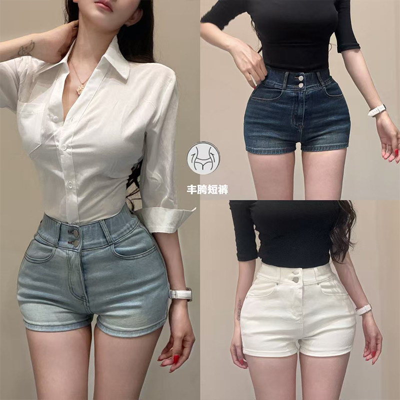 李李服饰纯欲双扣丰胯牛仔短裤女2026夏季薄款韩漫掐腰包臀热辣裤