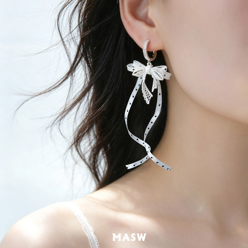MASW麻秀高级感波点蕾丝蝴蝶耳环