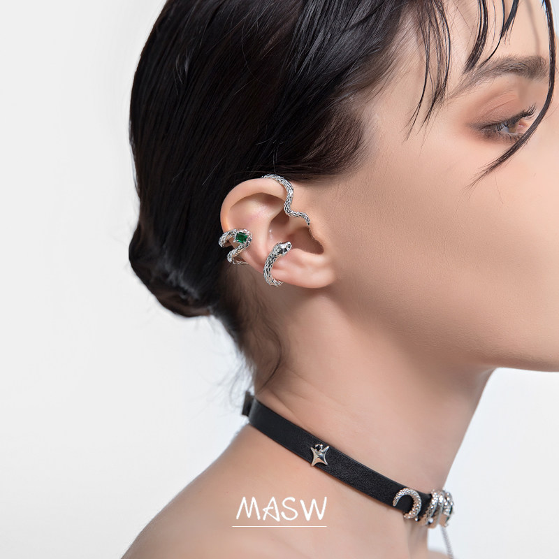MASW麻秀原创设计感小众高级感无耳洞耳夹个性耳骨夹灵蛇耳挂耳饰