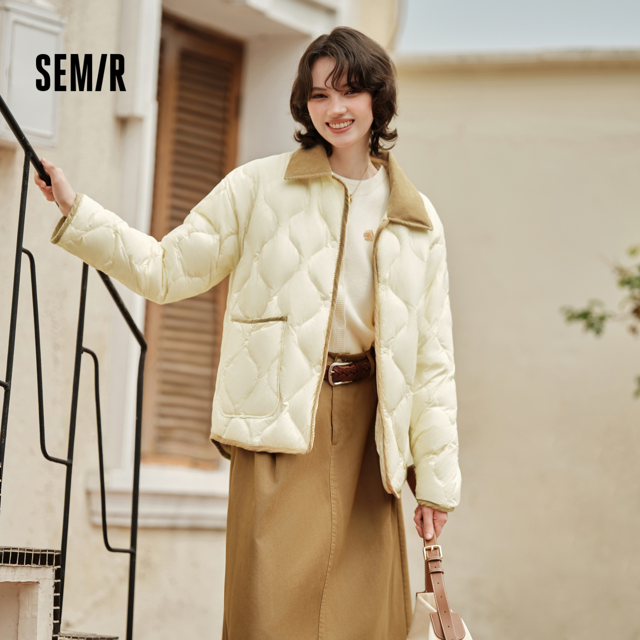 森马羽绒服女中长款轻薄拼接灯芯绒翻领2024冬季新款三防外套复古