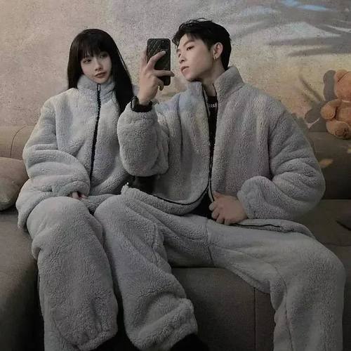 Winter Pajamas Women Coral Fleece Homewear Suit Couple Long