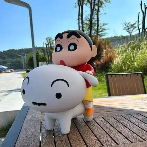 New Crayon Shin-Chan Anime Figure Crayon Shin-Chan Ride Noha