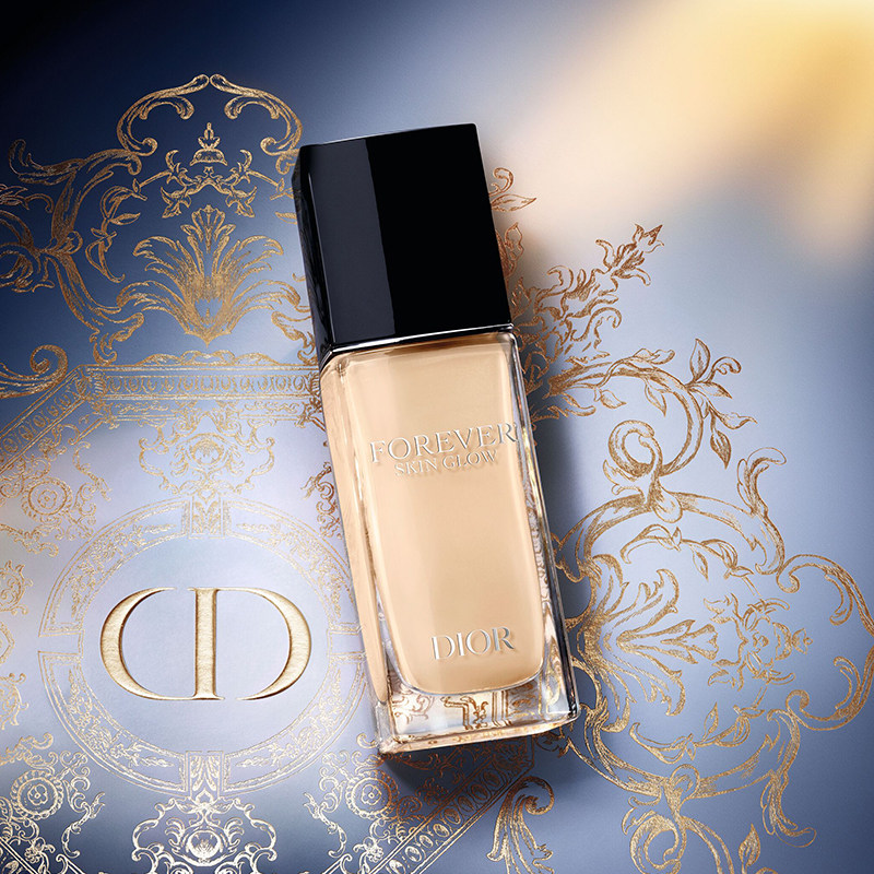 �������Ȱ�ͬ�dior��һ���ƹ�����ͼ