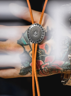 马登工装日系复古波洛领带印第安白铜吊坠项链配饰品领结绳装饰男